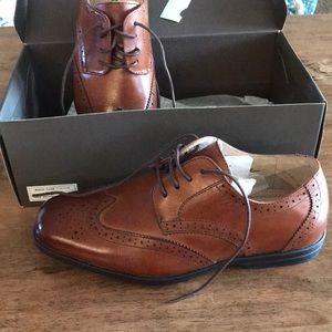 Florsheim boys dress shoes